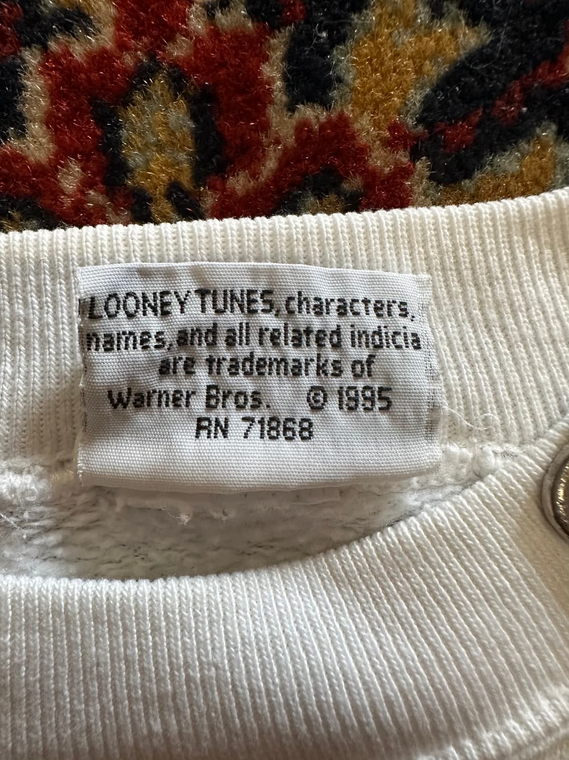 90s Looney Tunes 'Tweety' AOP Sweatshirt 상품이미지7