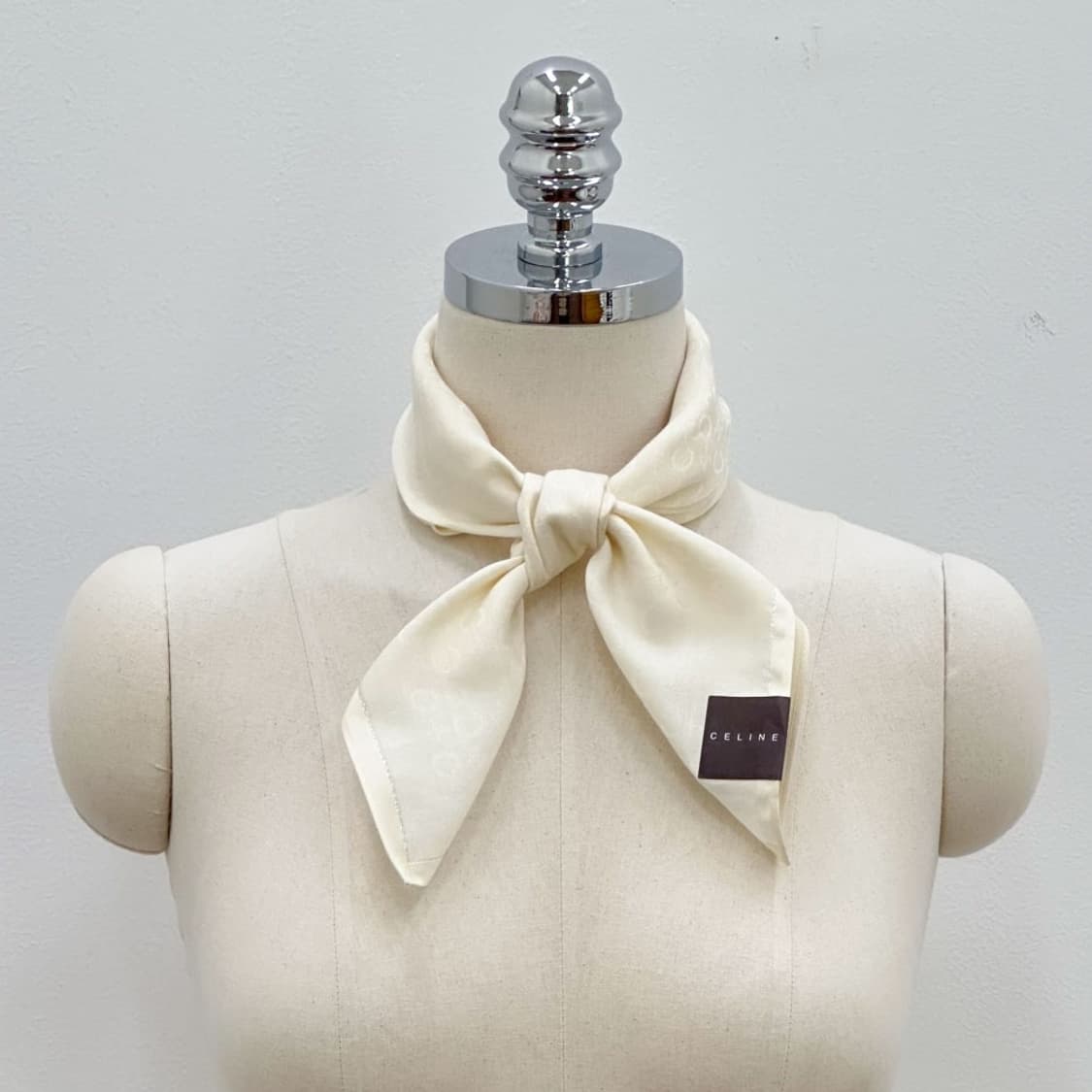 (새상품) celine / 셀린느 쁘띠스카프 손수건 상품이미지8