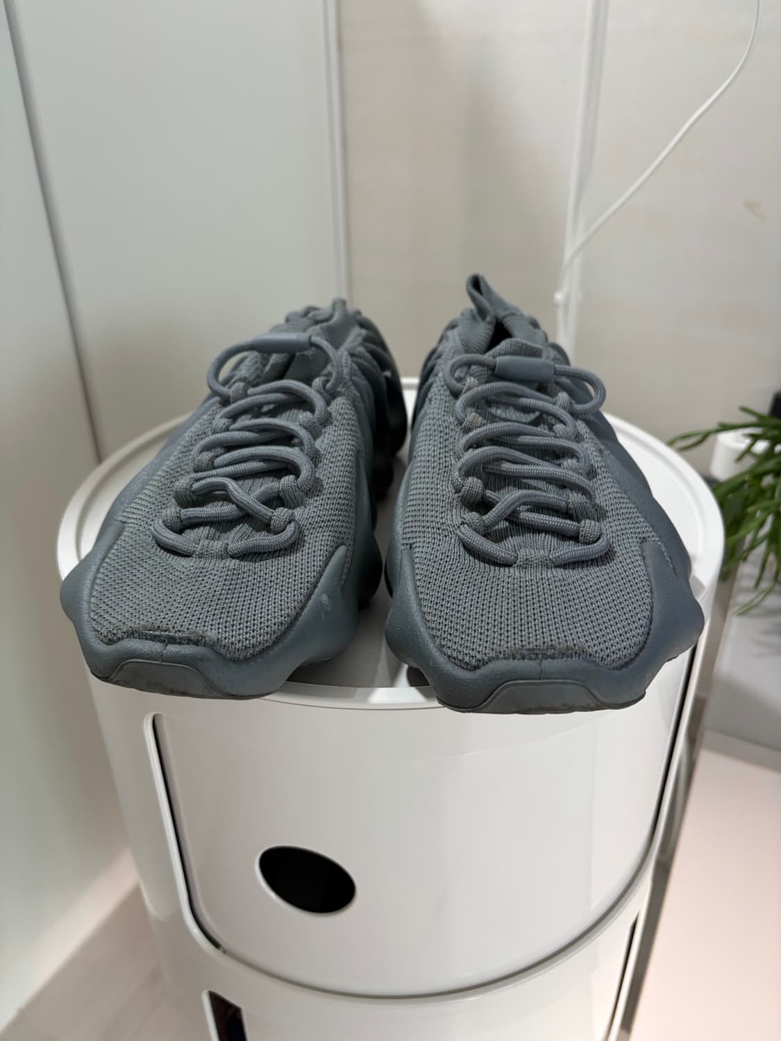 아디다스 이지 450 그레이 270팝니다 상품이미지3