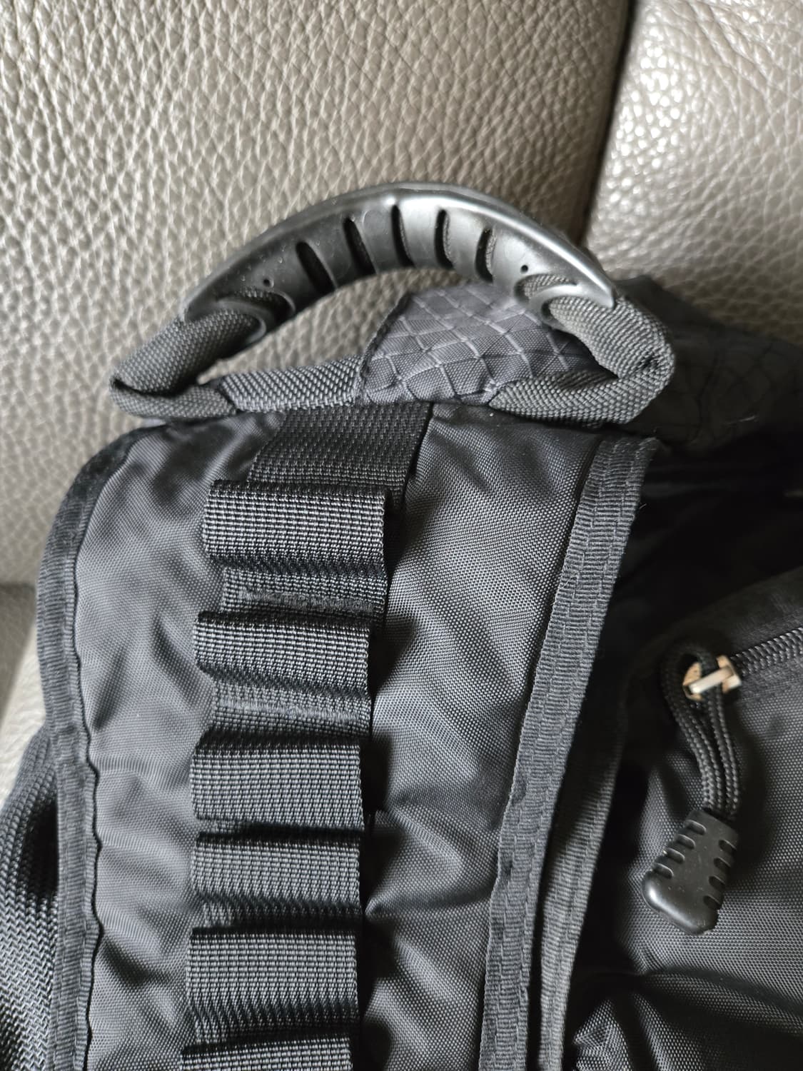 오클리 빈티지 샌드백 슬링백 S급 상품이미지3