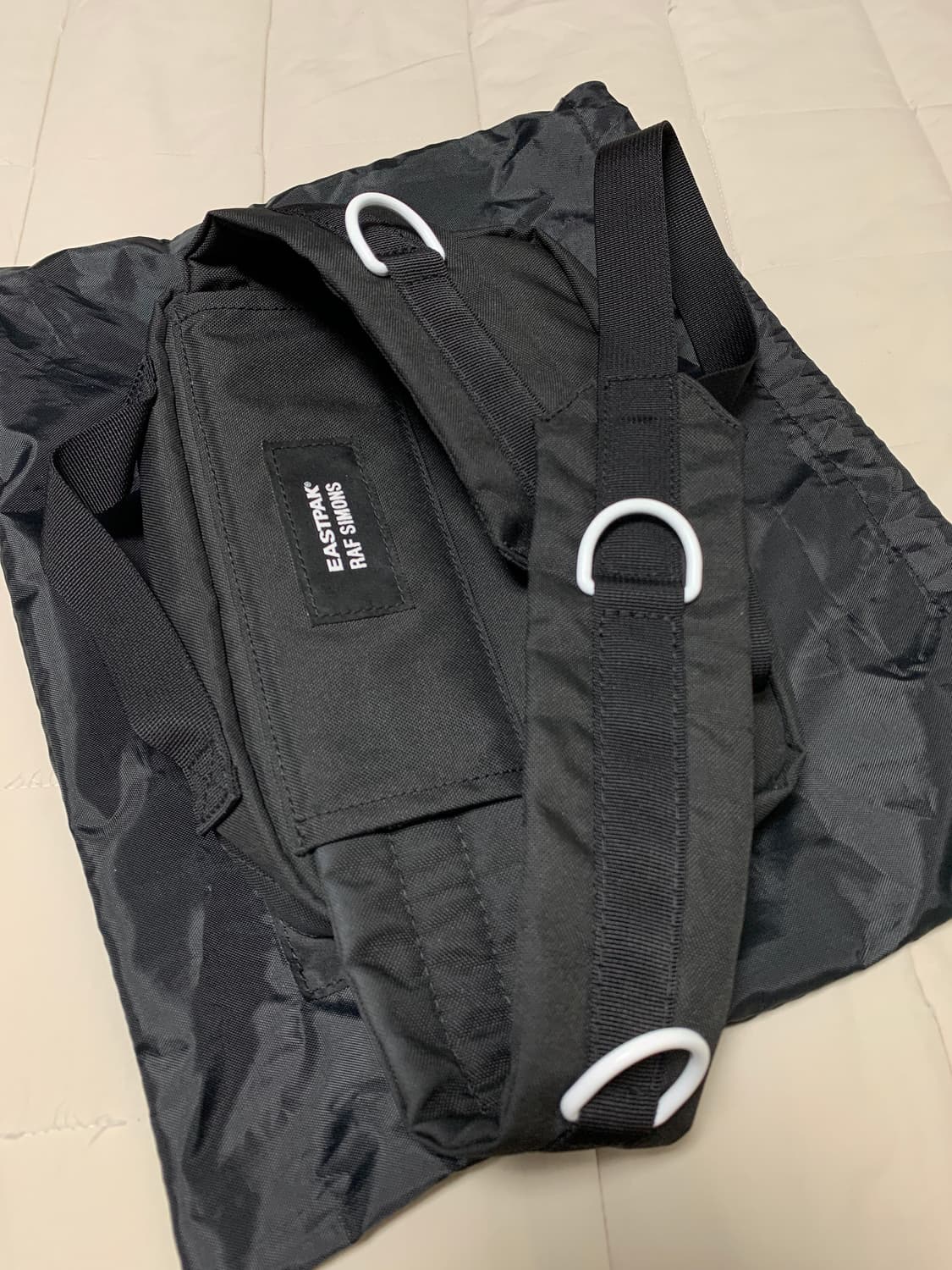 라프시몬스 이스트팩 크로스 범백 상품이미지3