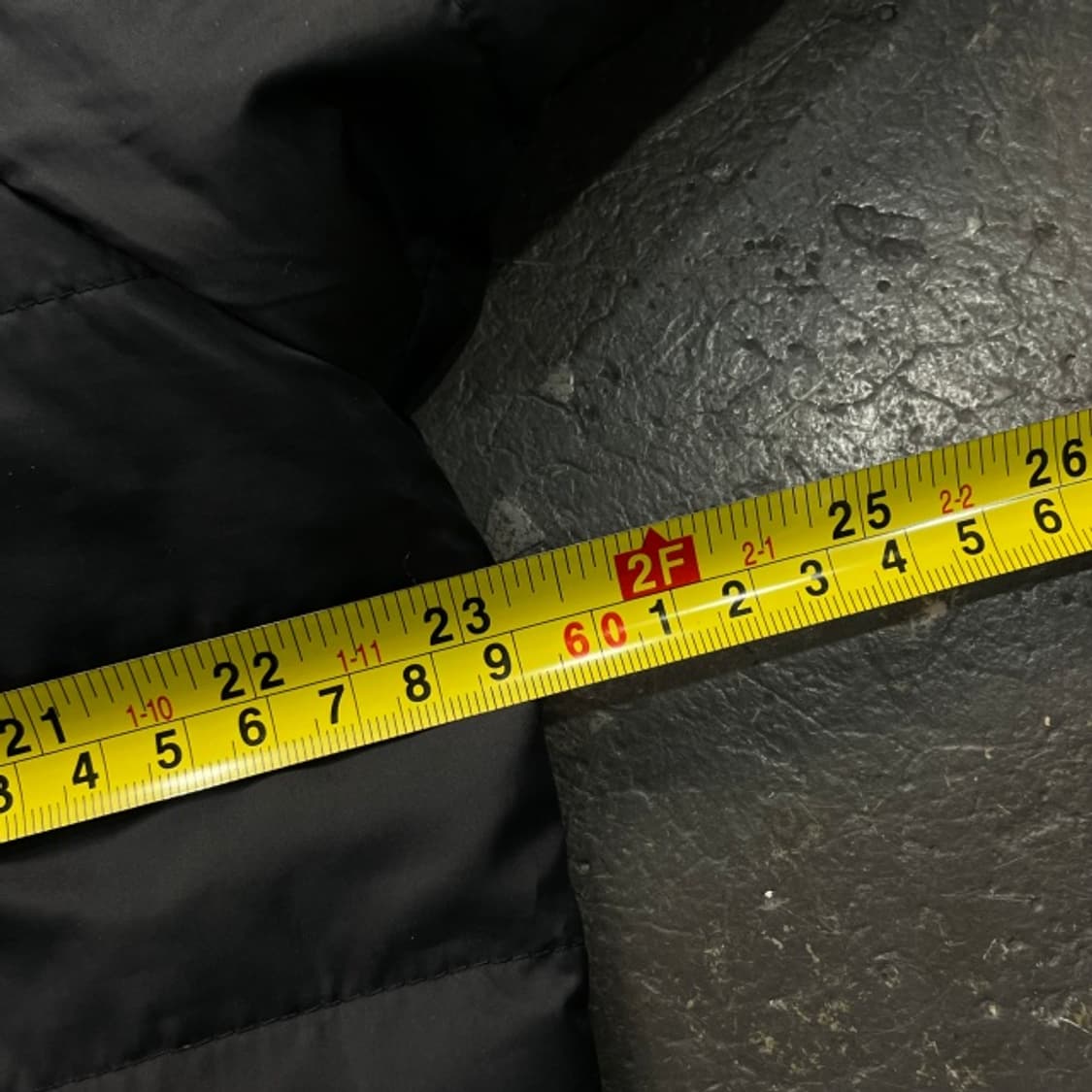 100 콜럼비아 경량패딩 상품이미지5