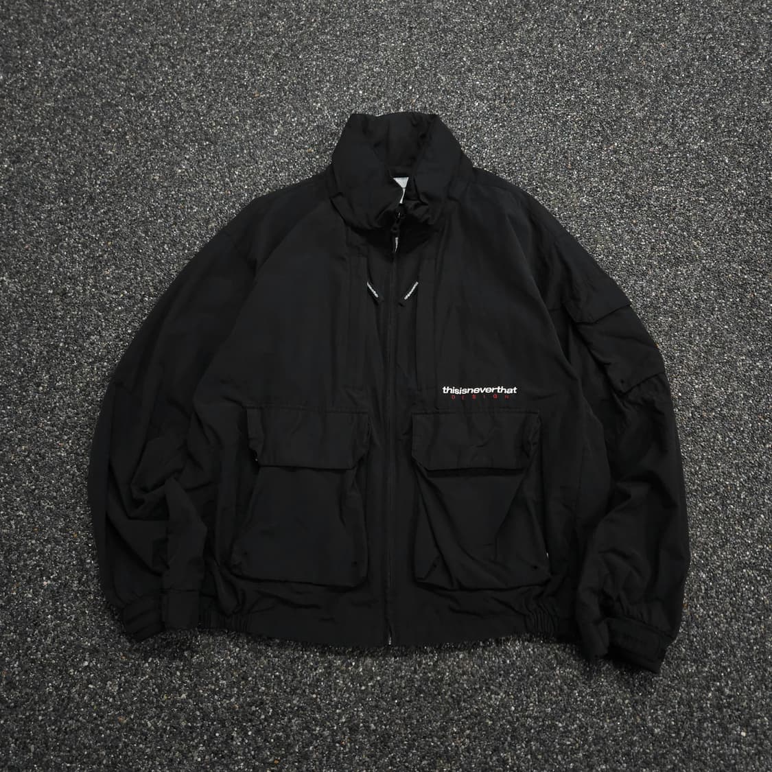 디스이즈네버댓 빅로고 유틸리티 나일론 자켓 (XL) 상품이미지1