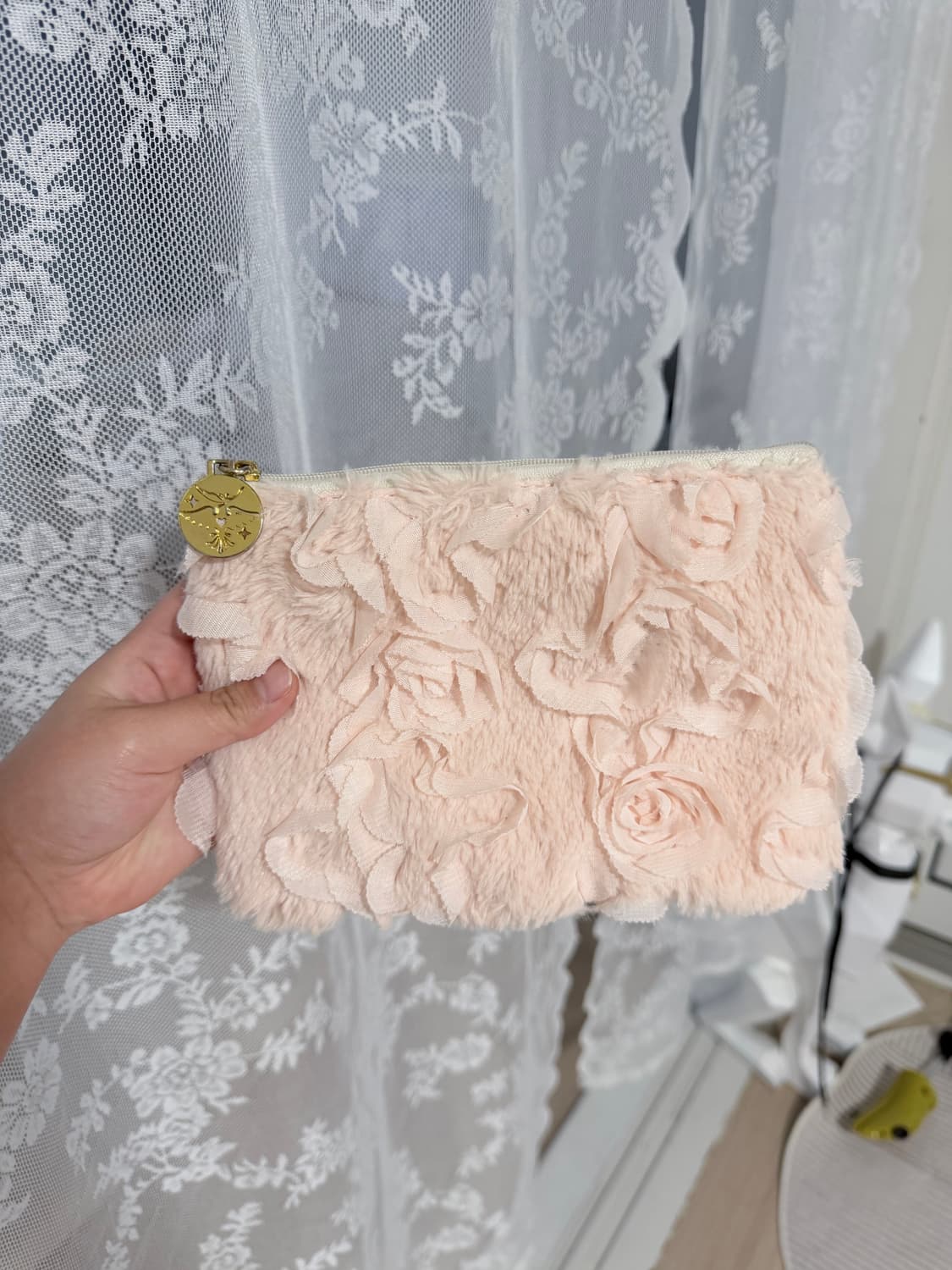 플라워 레이스 파우치  상품이미지1