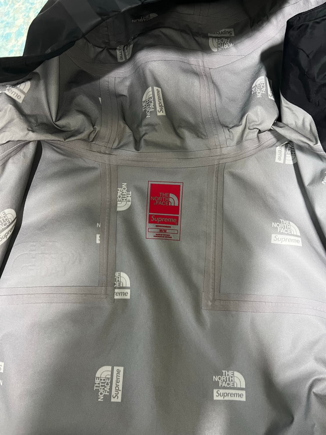 슈프림 노스페이스 서밋시리즈 테이프심 자켓 상품이미지6