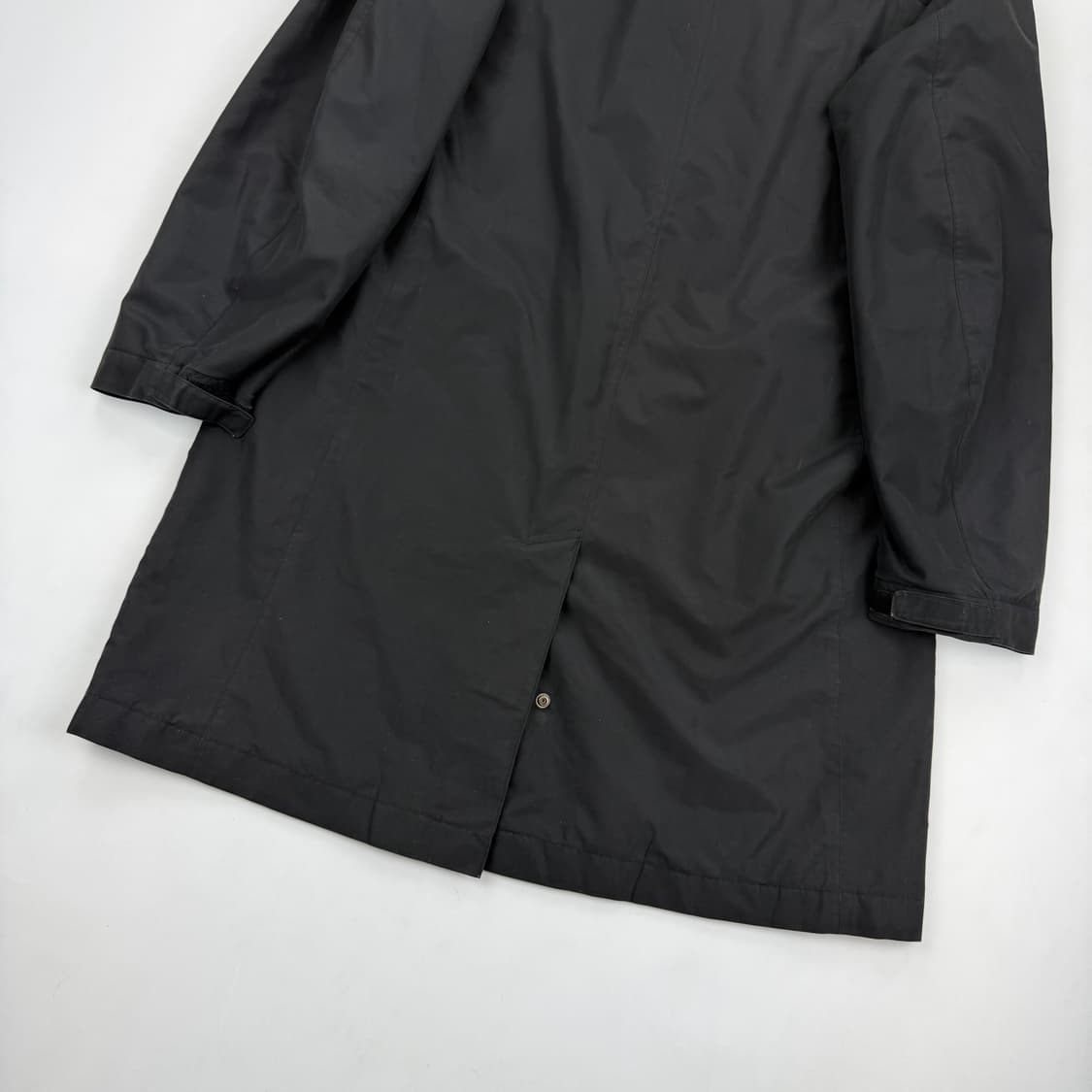 에르메데질도 제냐 스포츠 라이트 쉘 코트 상품이미지10