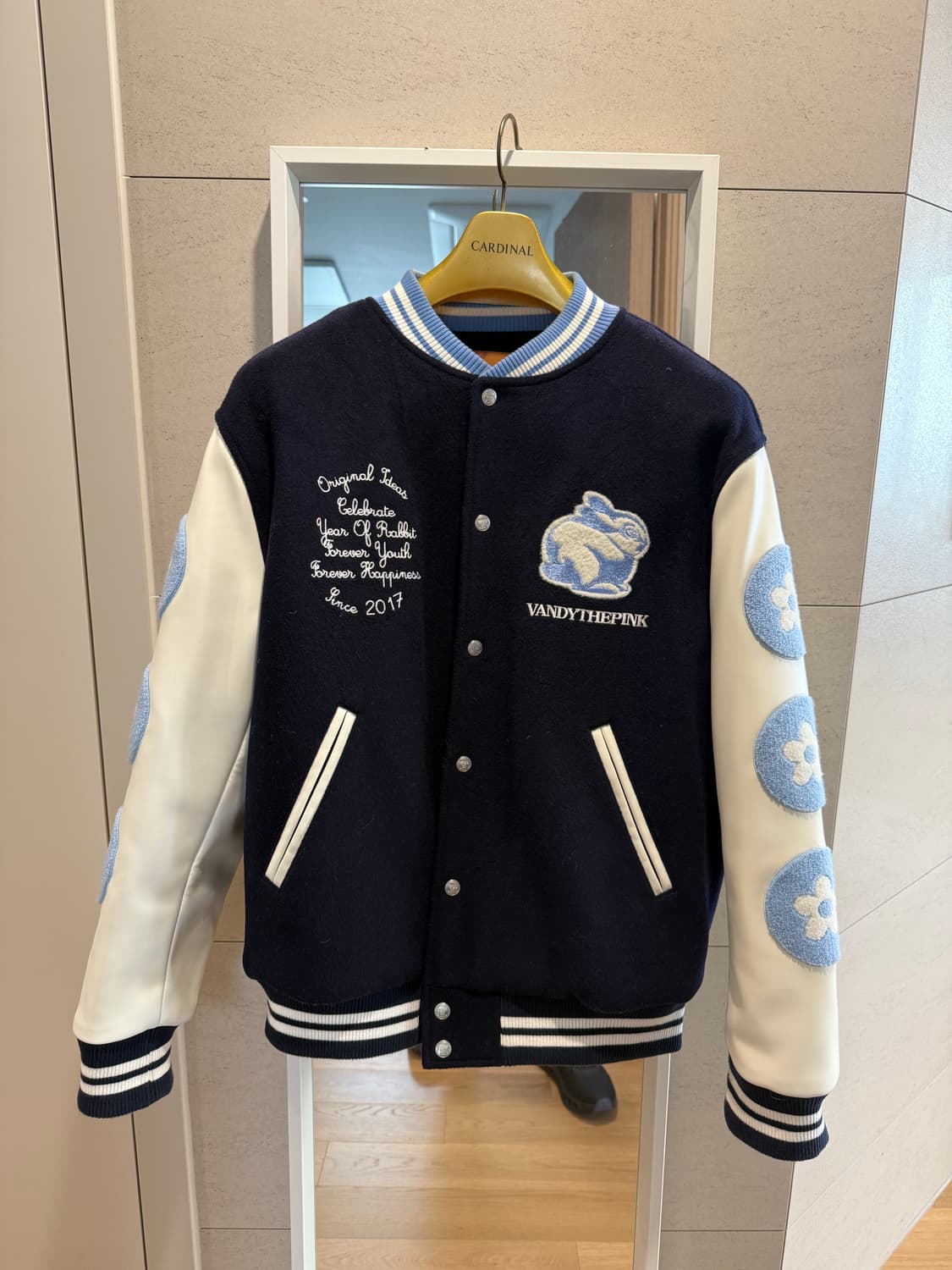 반디더핑크 래빗 바시티 L 상품이미지1