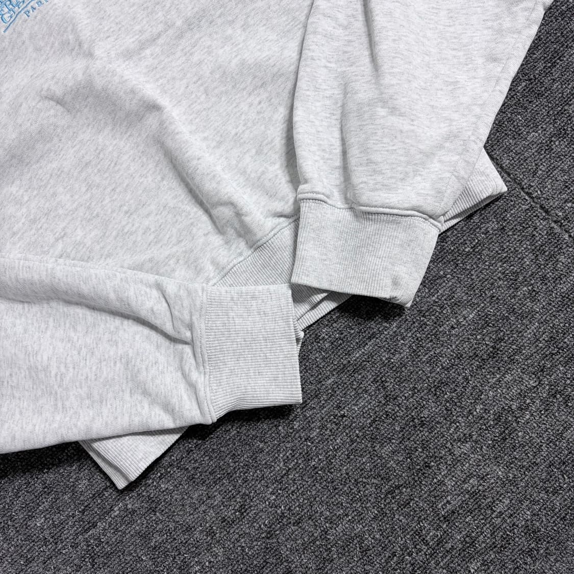 마리떼 크롭 맨투맨 상품이미지2