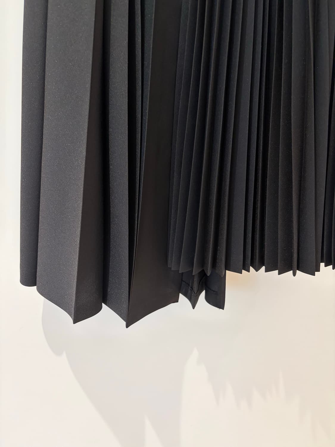 꼼데가르송 블랙 플리츠 스커트 XS 상품이미지6