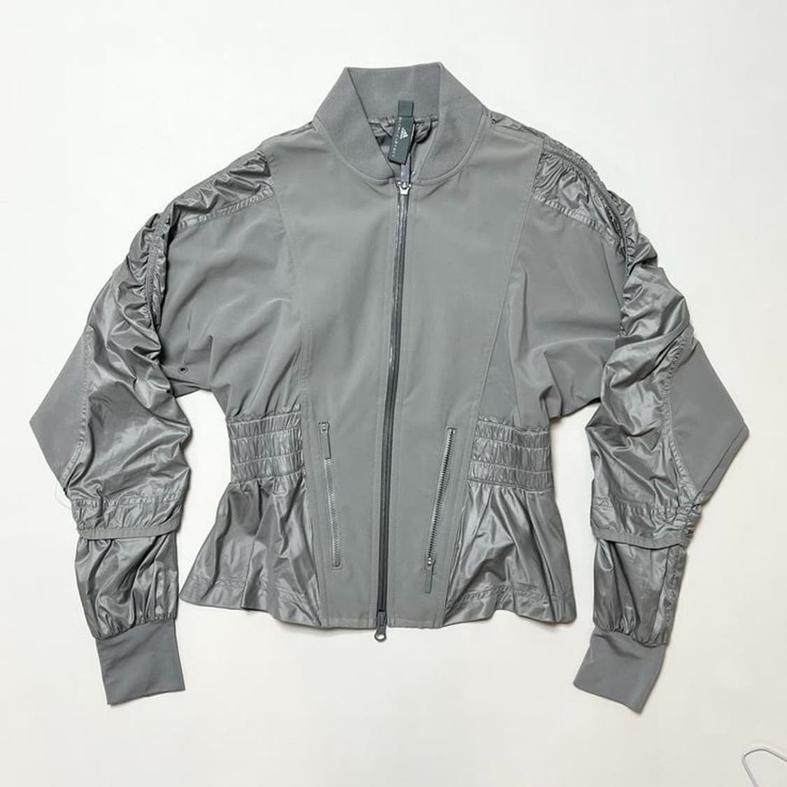 아디다스 스텔라매카트니 바람막이 상품이미지1