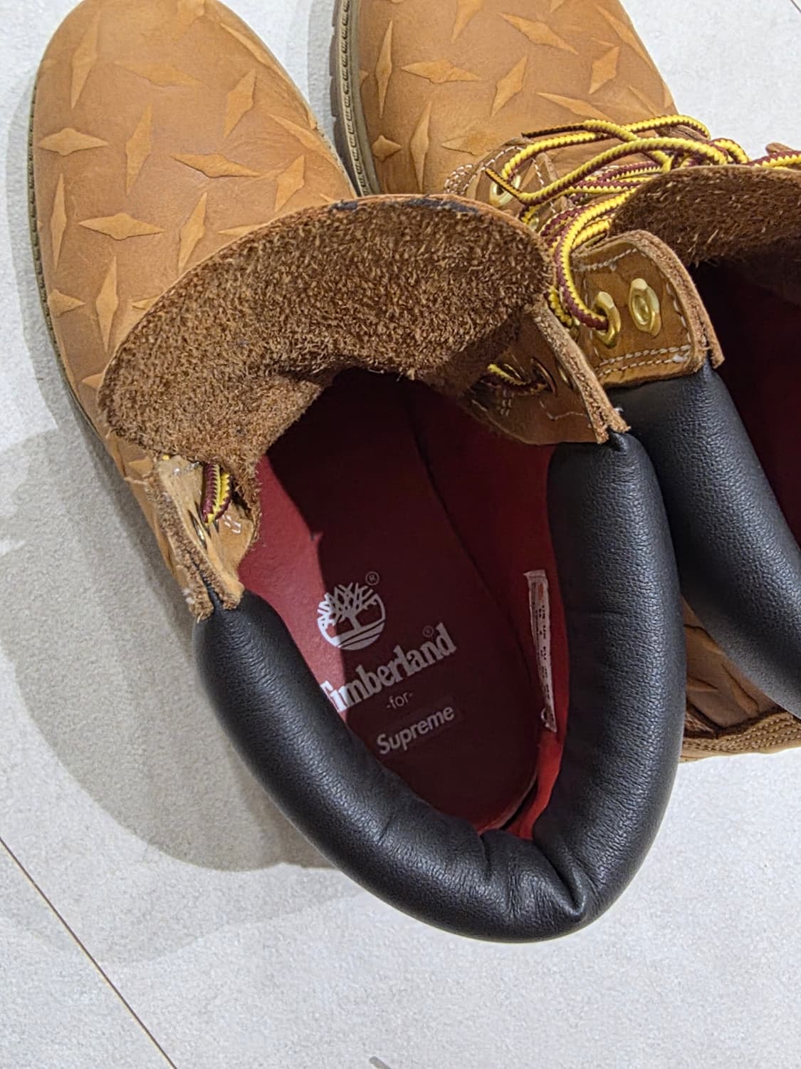 팀버랜드 x 슈프림 다이아몬드 플레이트 부츠 (EU42) 상품이미지4