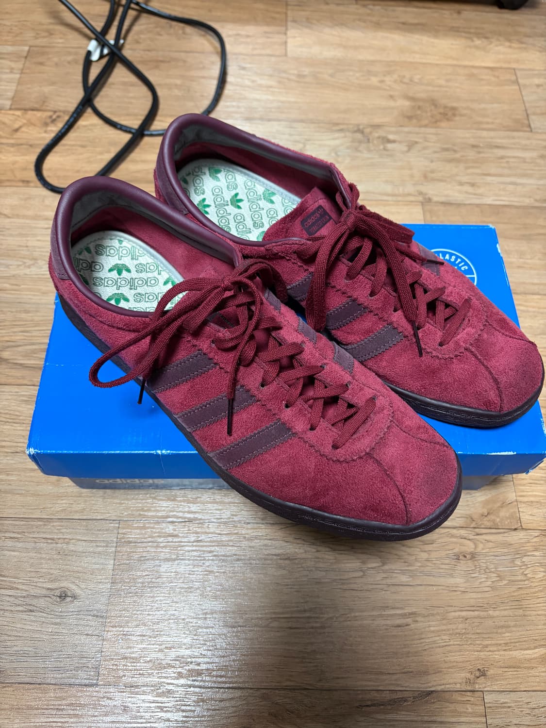 아디다스 토바코 버건디 285 상품이미지1