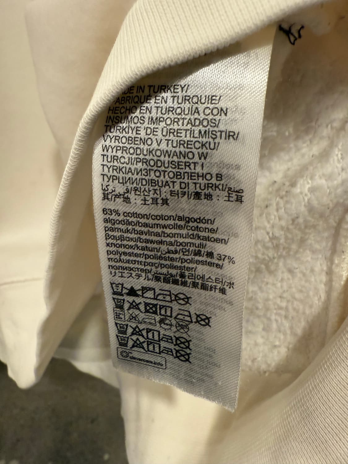 타미힐피거 자수로고 화이트 맨투맨 상품이미지8