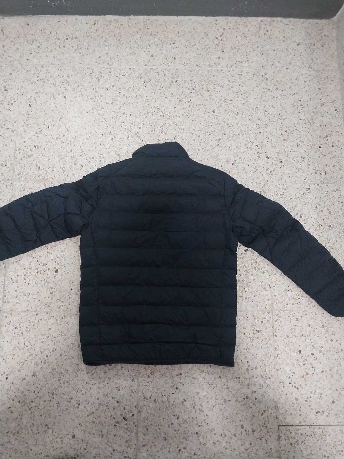 유니클로 울트라 라이트 다운 재킷  상품이미지2