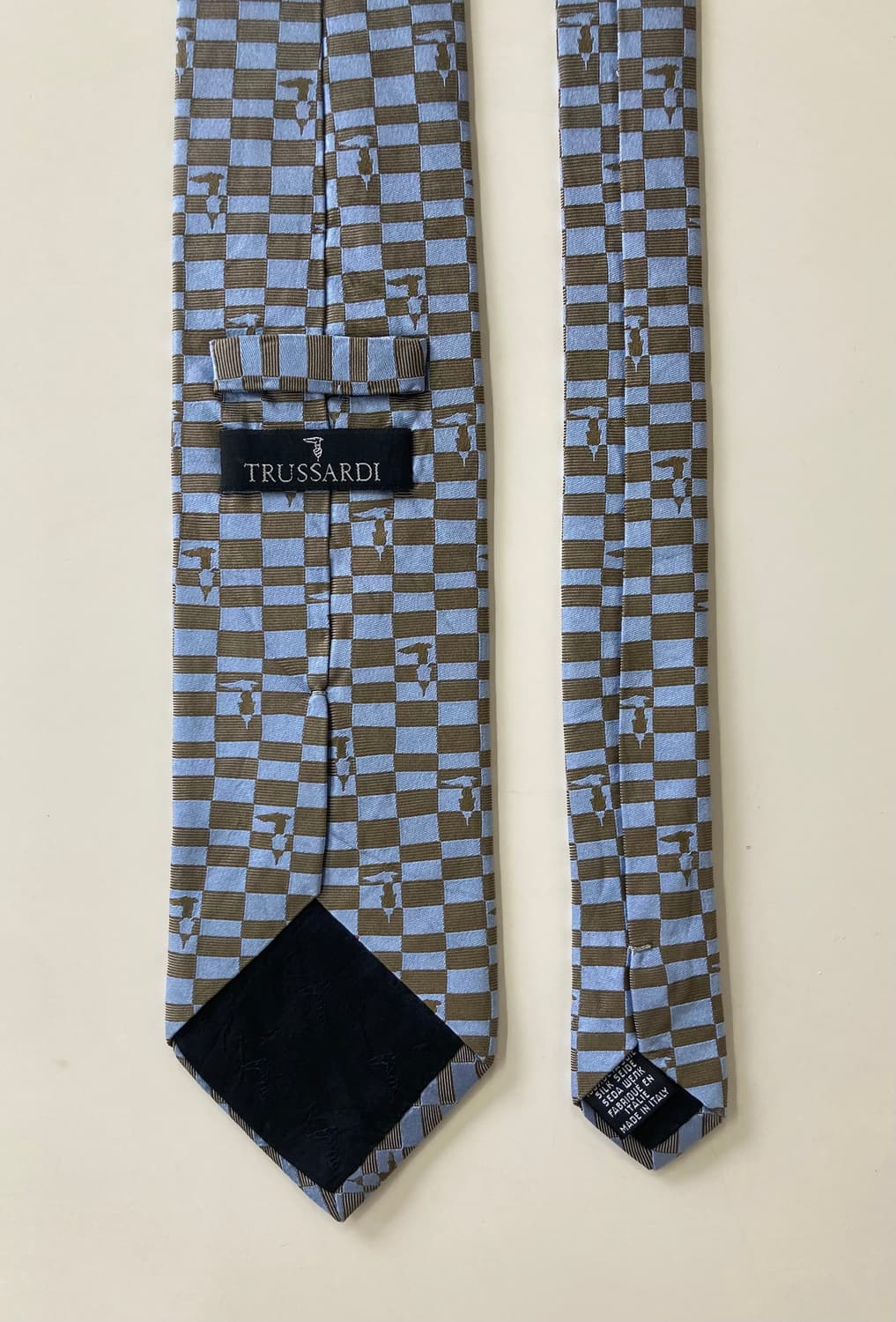 트루사르디 넥타이 상품이미지2