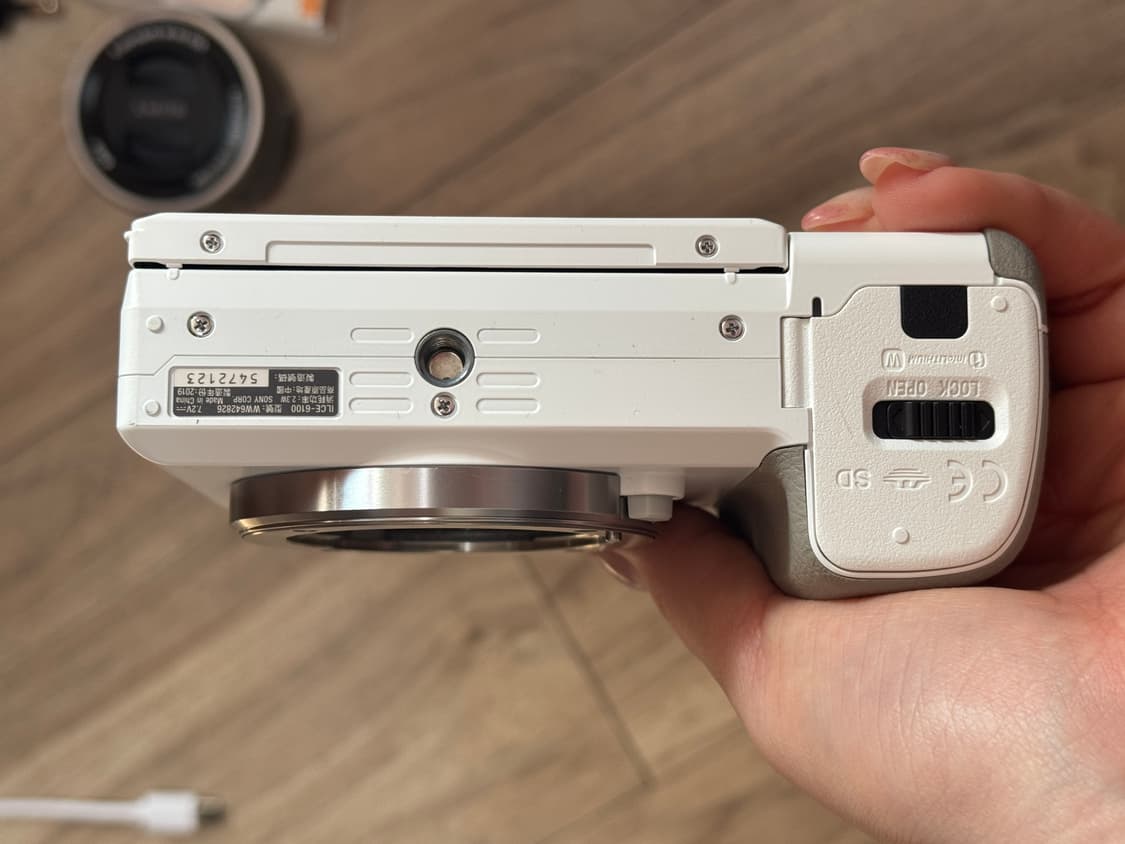 소니 a6100 화이트 상품이미지2