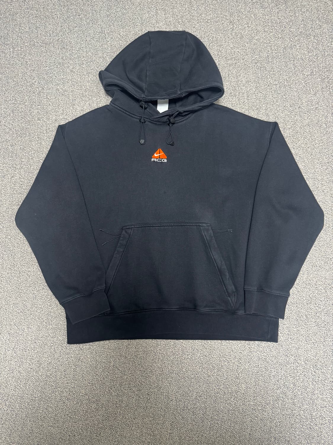 •NIKE ACG 써마핏 블랙 후드 티 상품이미지1