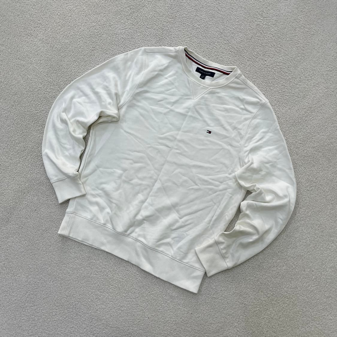 XS 타미힐피거 스몰로고 긴팔 맨투맨 0402M 상품이미지1
