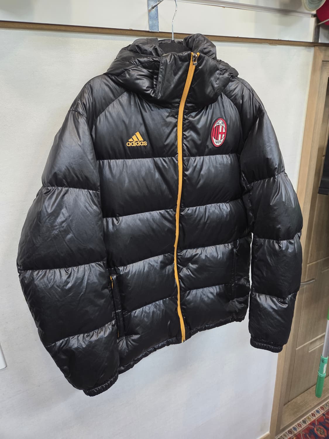 아디다스 올드스쿨 ac 밀란 구스다운 패딩 100 상품이미지5