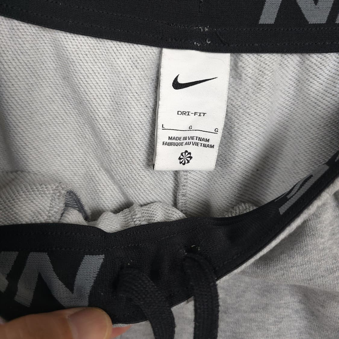 남성용 나이키 NIKE 그레이 스우시 조거팬츠 L(85) 상품이미지6