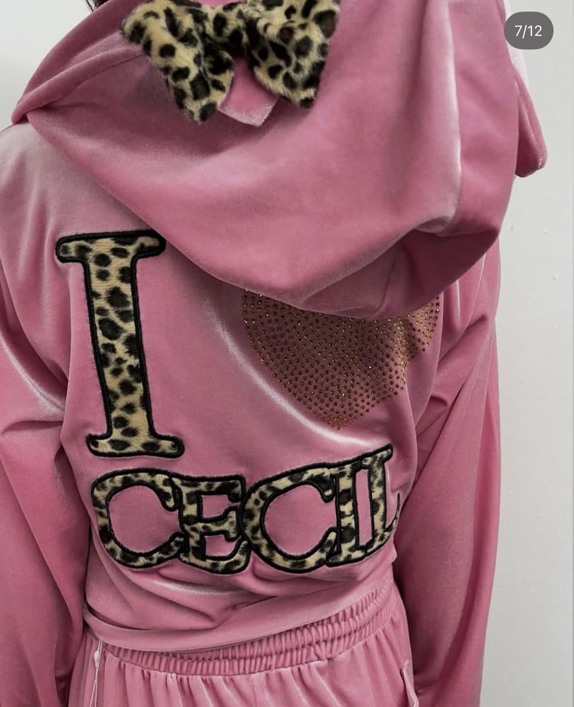 헬로키티X세실맥비 콜라보 갸루 벨로아 집업 상품이미지1