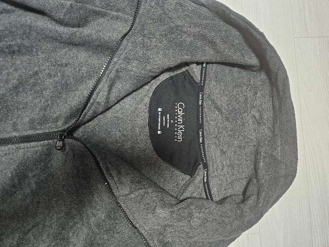 캘빈클라인 퍼포먼스 플리스 집업 차콜 상품이미지2