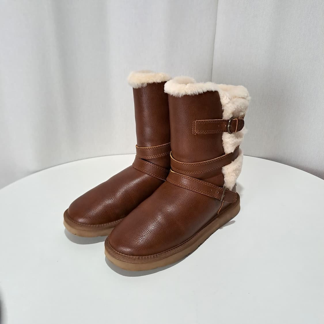 (택포) UGG 어그 체스트넛 부츠 240 C16 상품이미지1