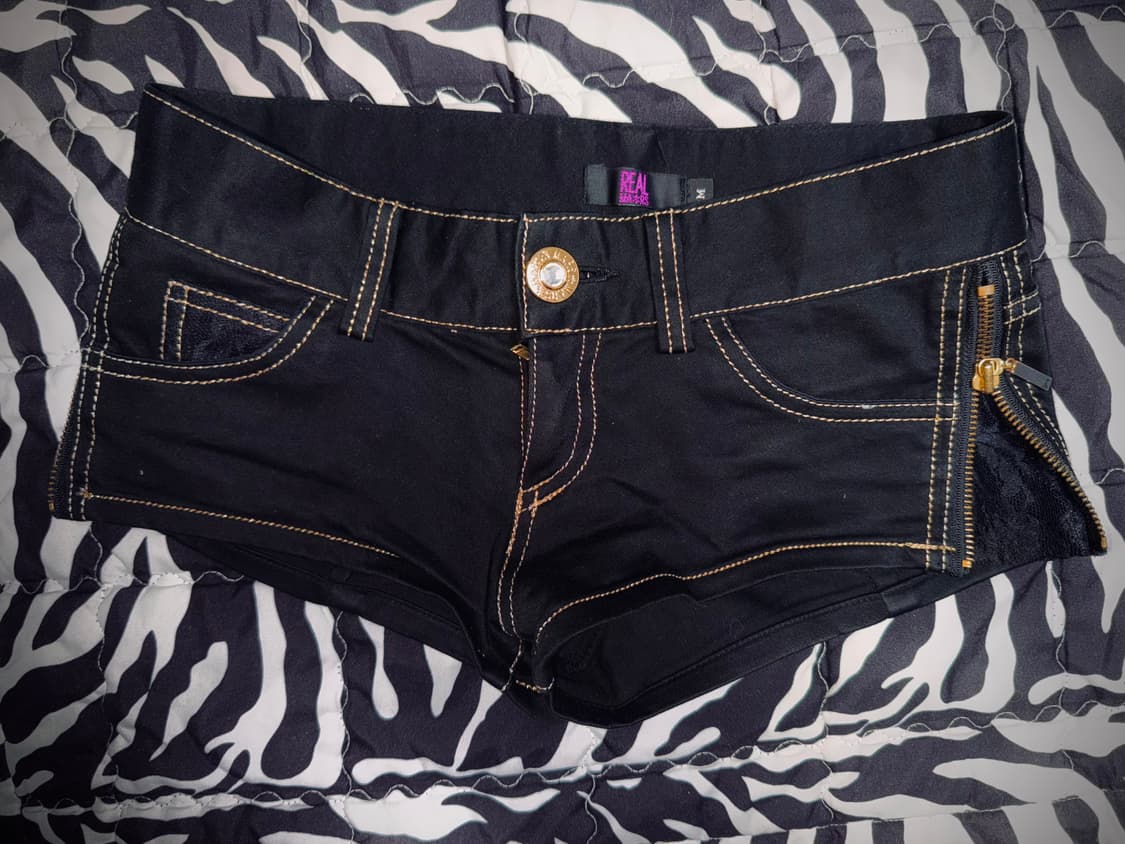 갸루 사이드 디테일 로우라이즈 쇼츠 상품이미지1