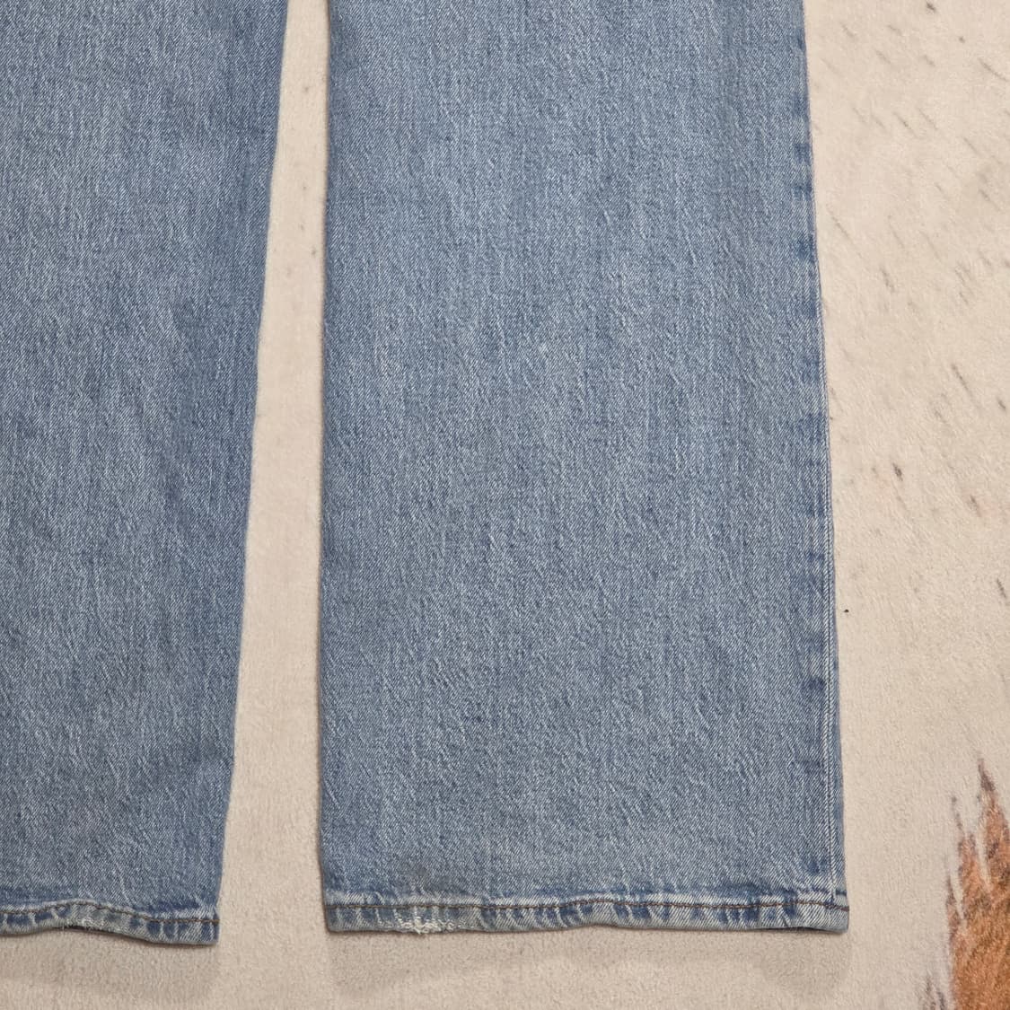 h&m 연청 데님 와이드 팬츠 상품이미지6