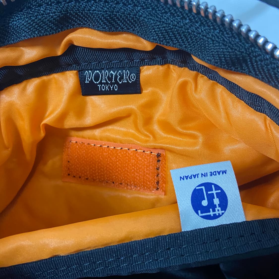 초미품)PORTER 포터 탱커 숄더백 L 블랙 상품이미지10