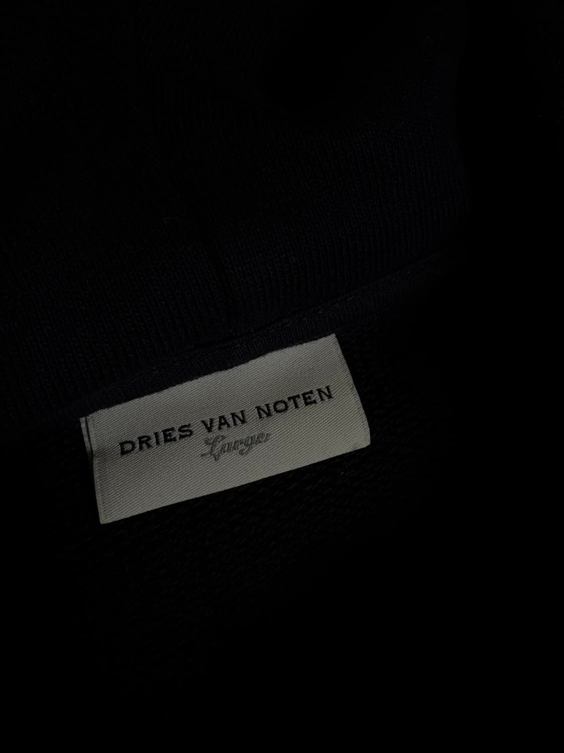 드리스반노튼 후드 상품이미지3