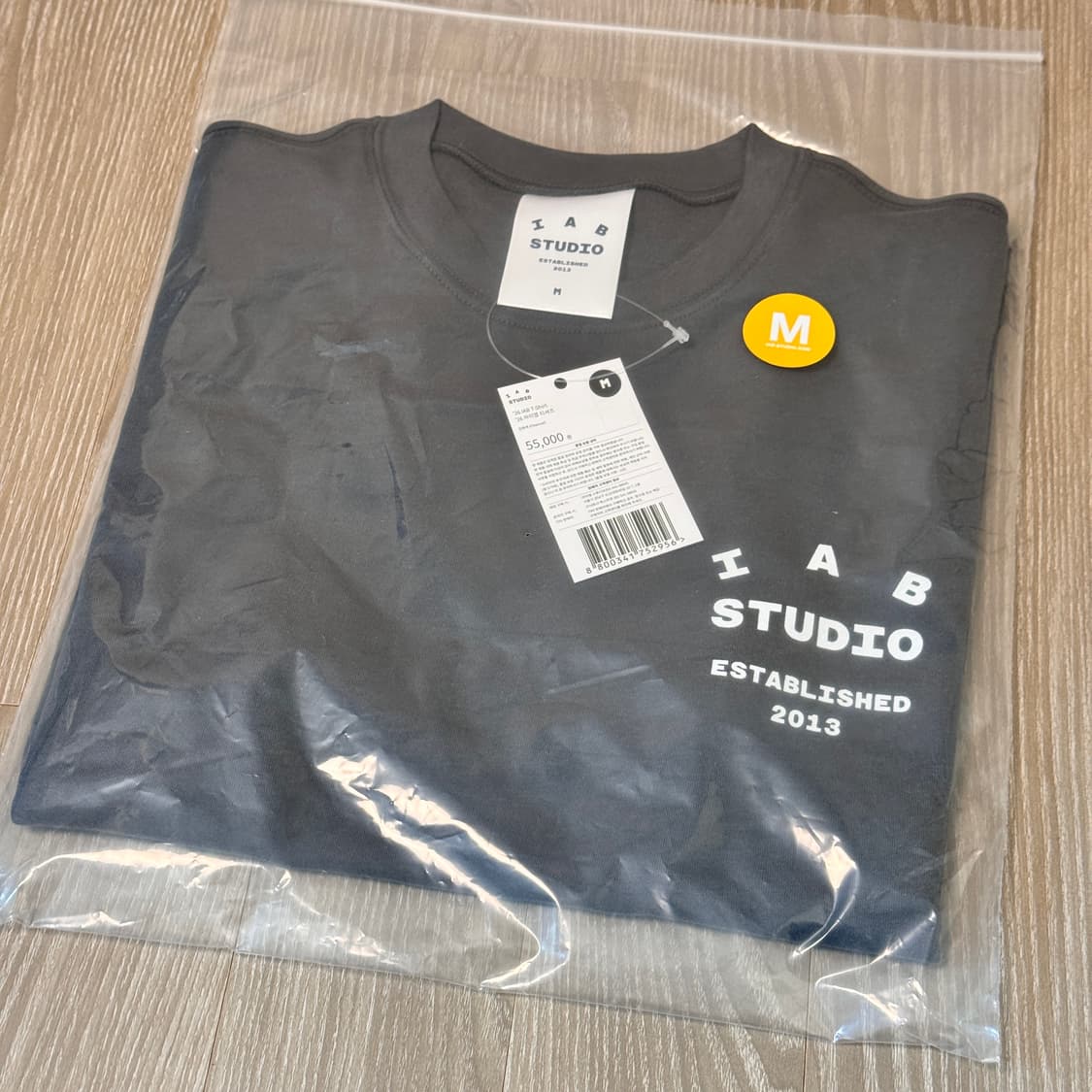 (M)아이앱 스튜디오 2026 반팔 티셔츠 챠콜 차콜 상품이미지3