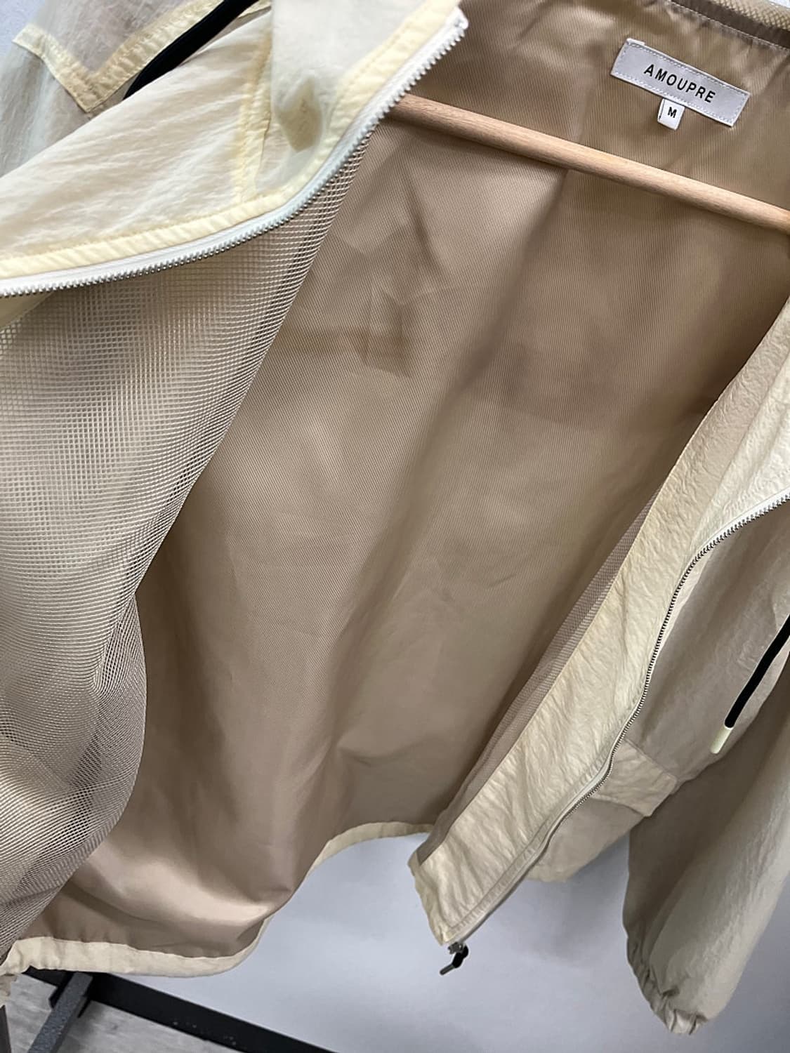 100) 아모프레 후디 윈드브레이커  상품이미지8