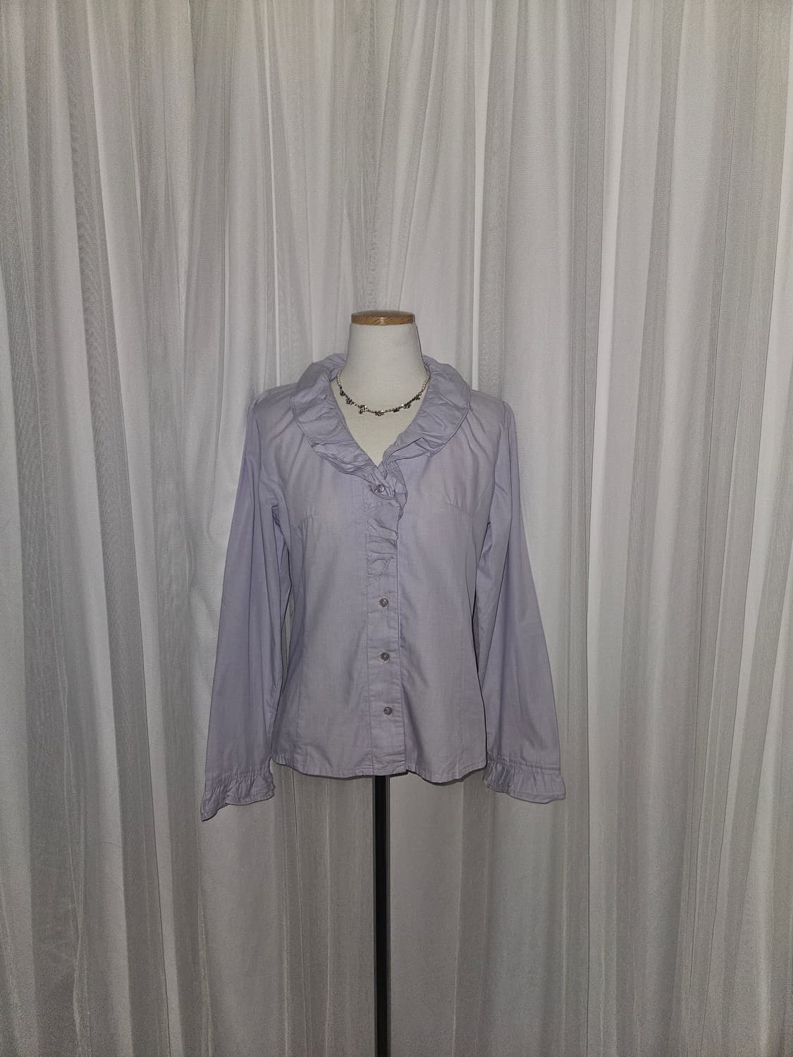 clear weather 바이올렛 블루 레이스 셔링 블라우스 상품이미지1