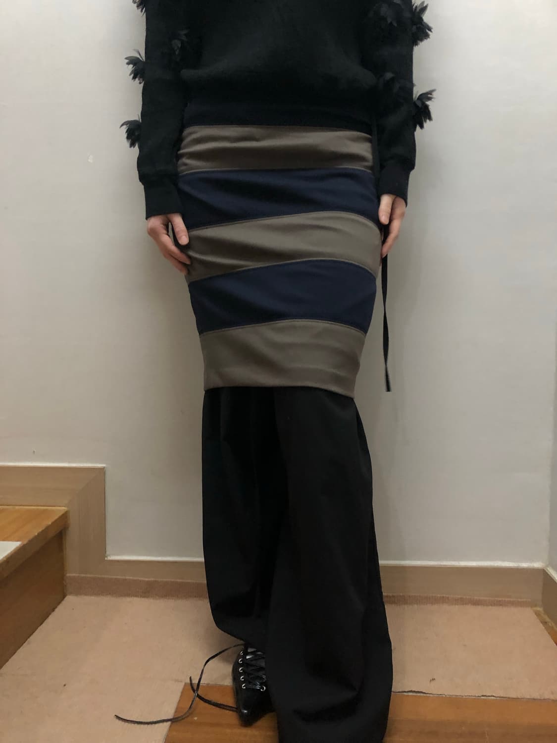 빈티지 카키 스트라이프 미디 스커트 상품이미지1