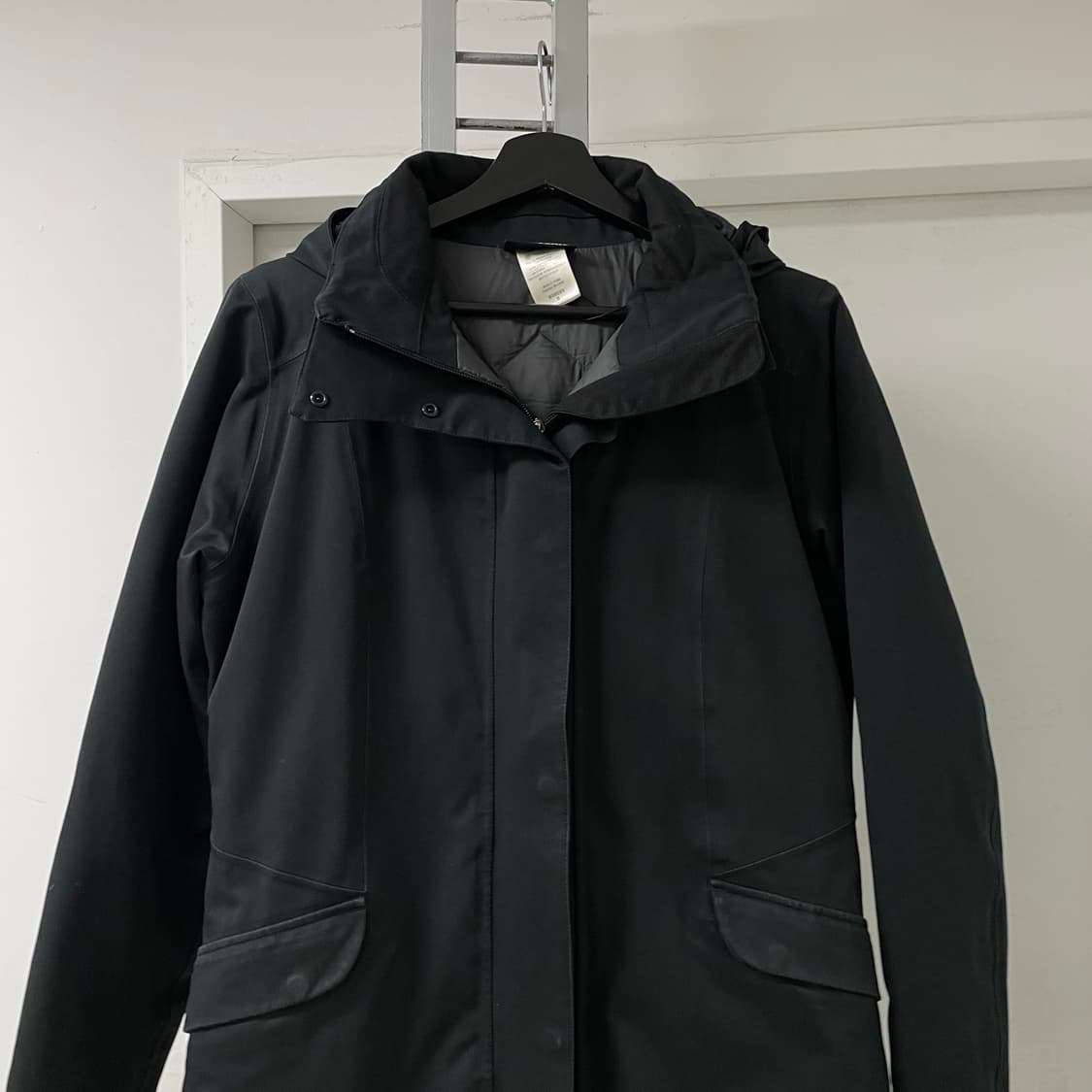 파타고니아 블랙 패딩 M(W) 상품이미지2