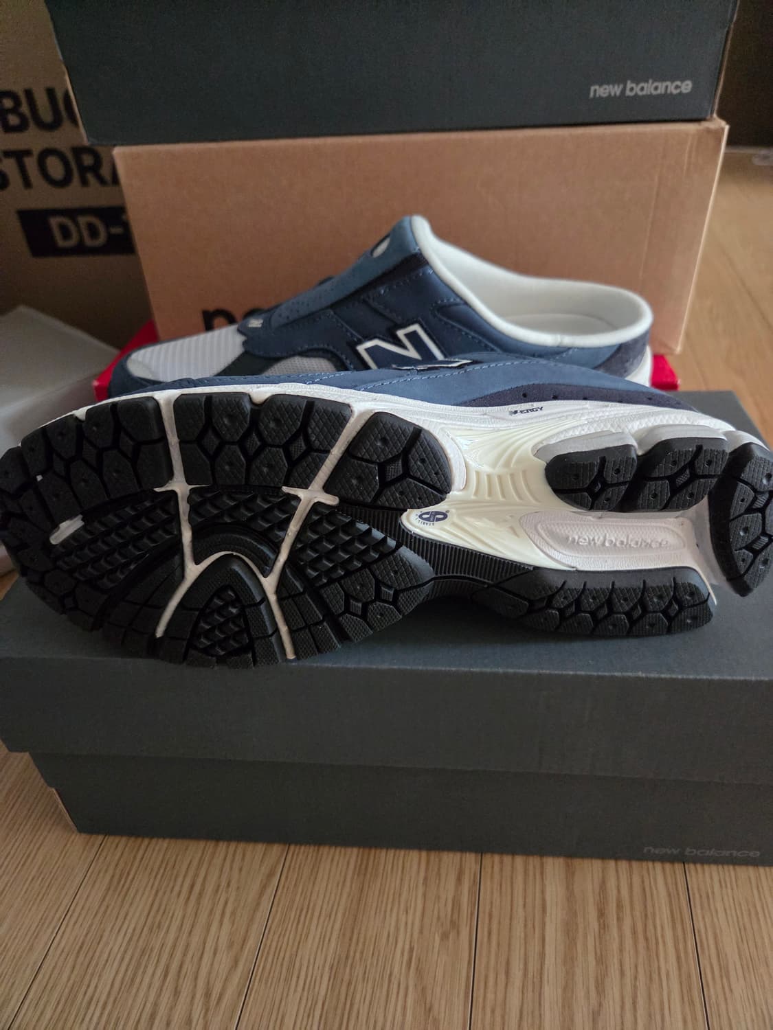 뉴발란스 2002 뮬 240 새상품 상품이미지2