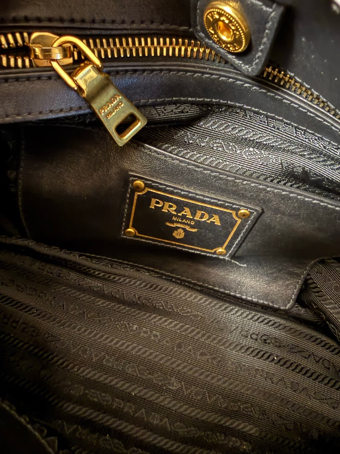 프라다 비텔로 백 상품이미지3