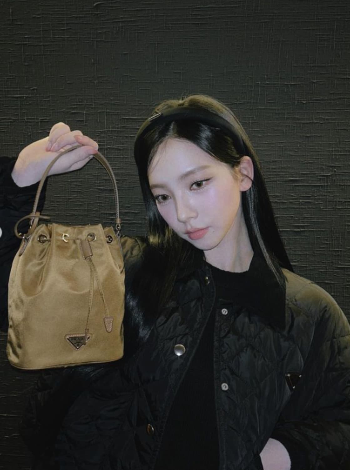 [새상품 정품] 프라다 리에디션 1978 버킷백 상품이미지9