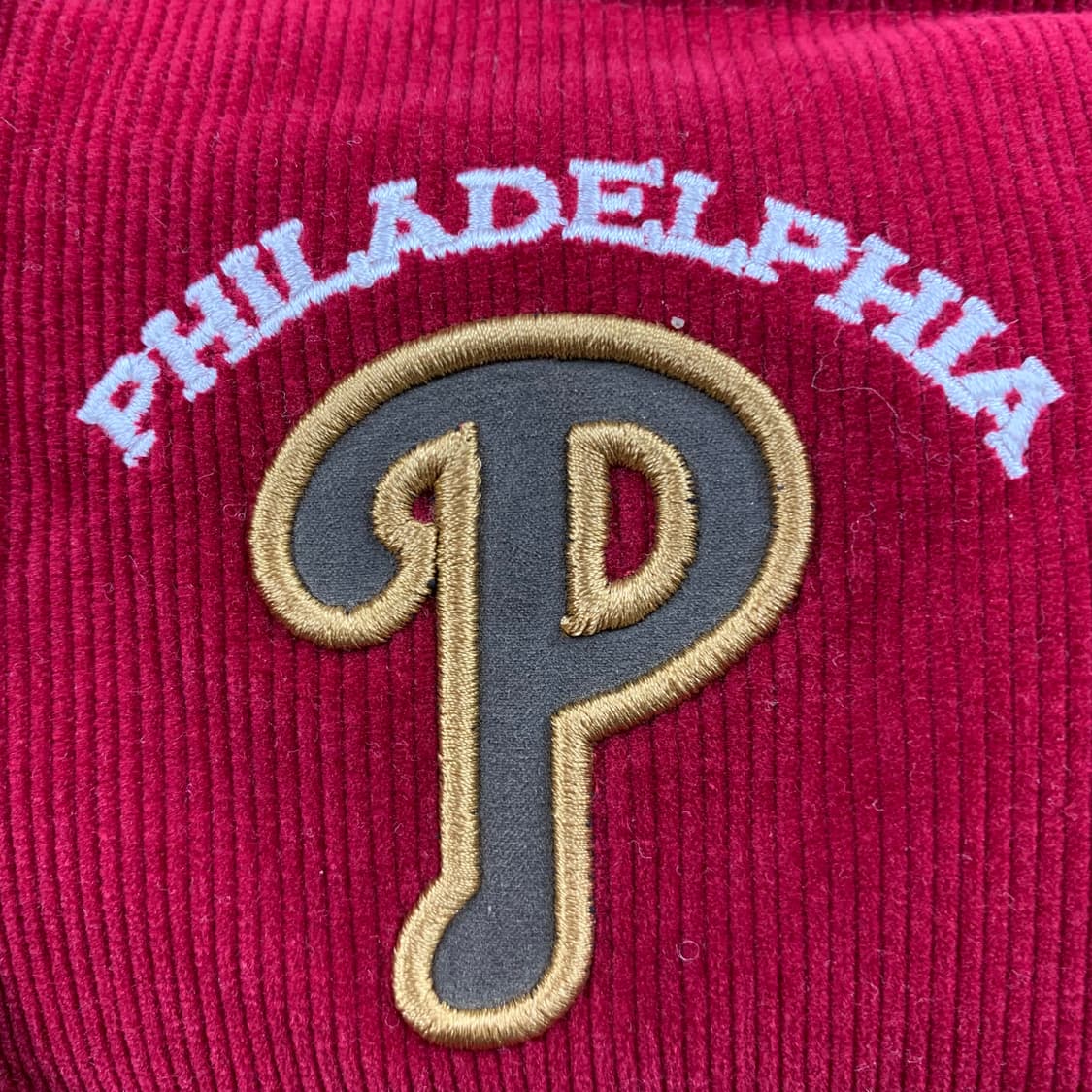 MLB 필라델피아 필리스 덕다운 코듀로이 푸퍼 자켓 울프죠 상품이미지3