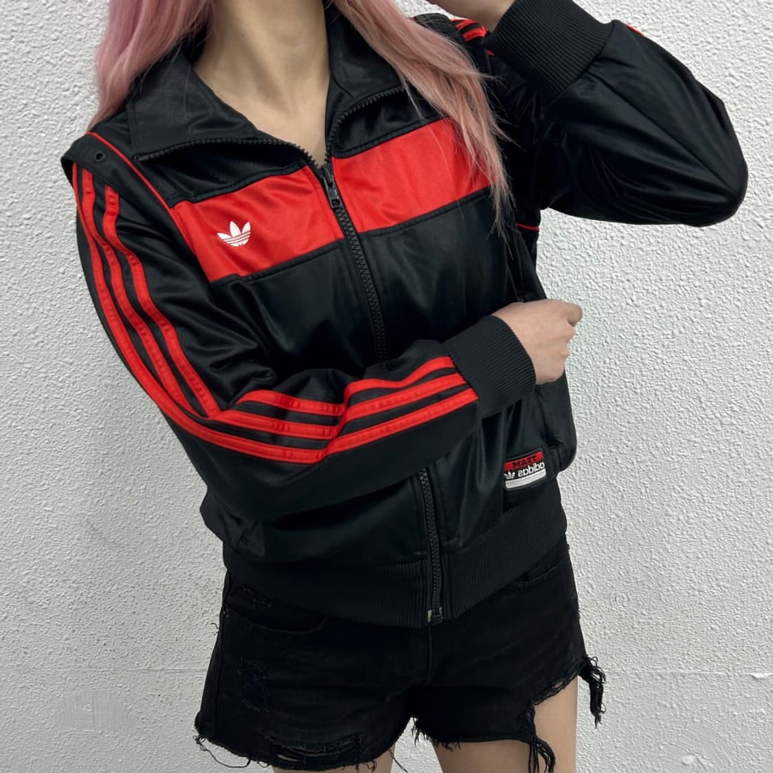 아디다스 y2k 레드배색 블랙 글리터 트랙탑 90 상품이미지1