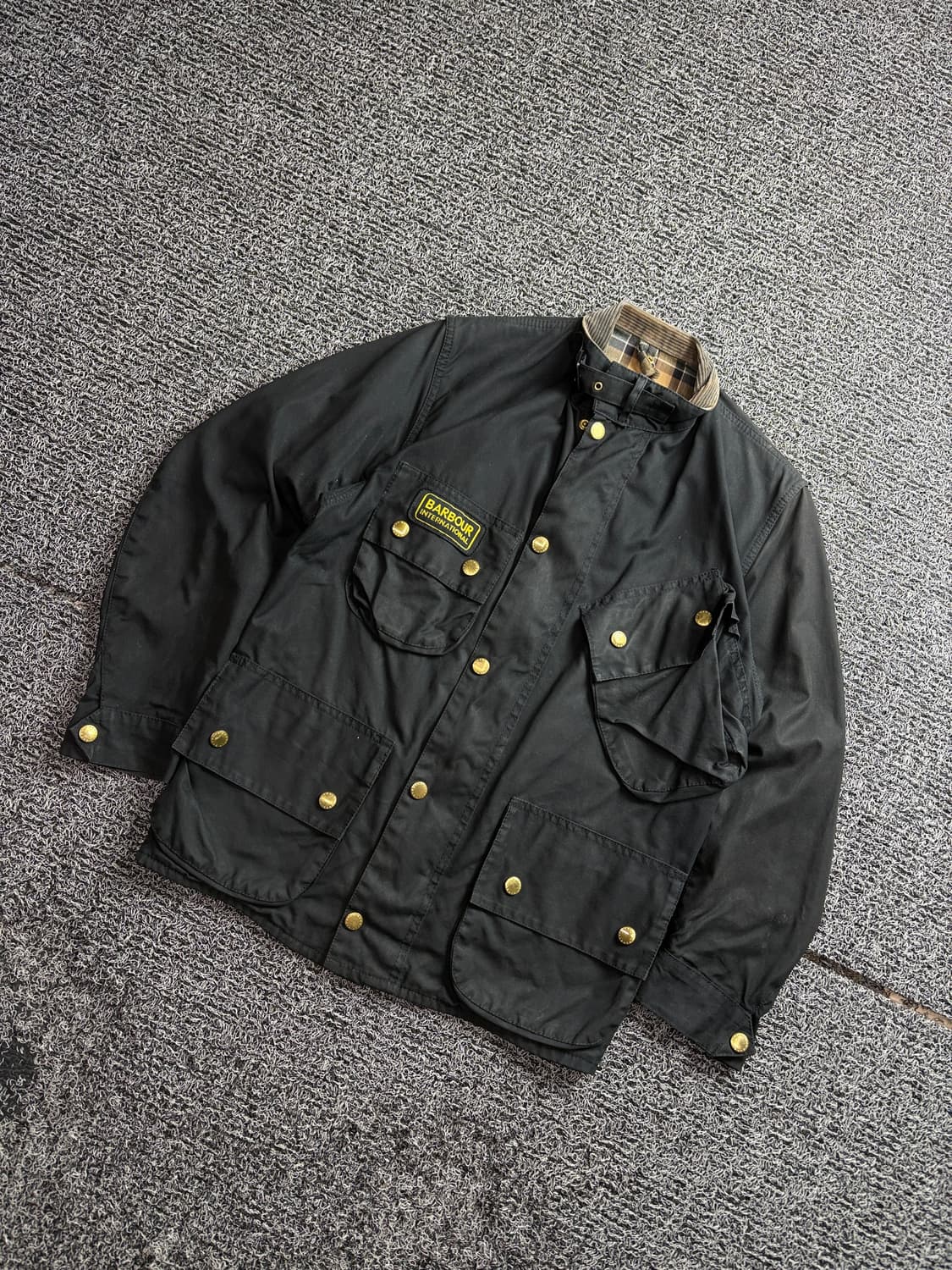 바버 인터네셔널 A7 오리지널 블랙 왁스 자켓 2858 상품이미지1