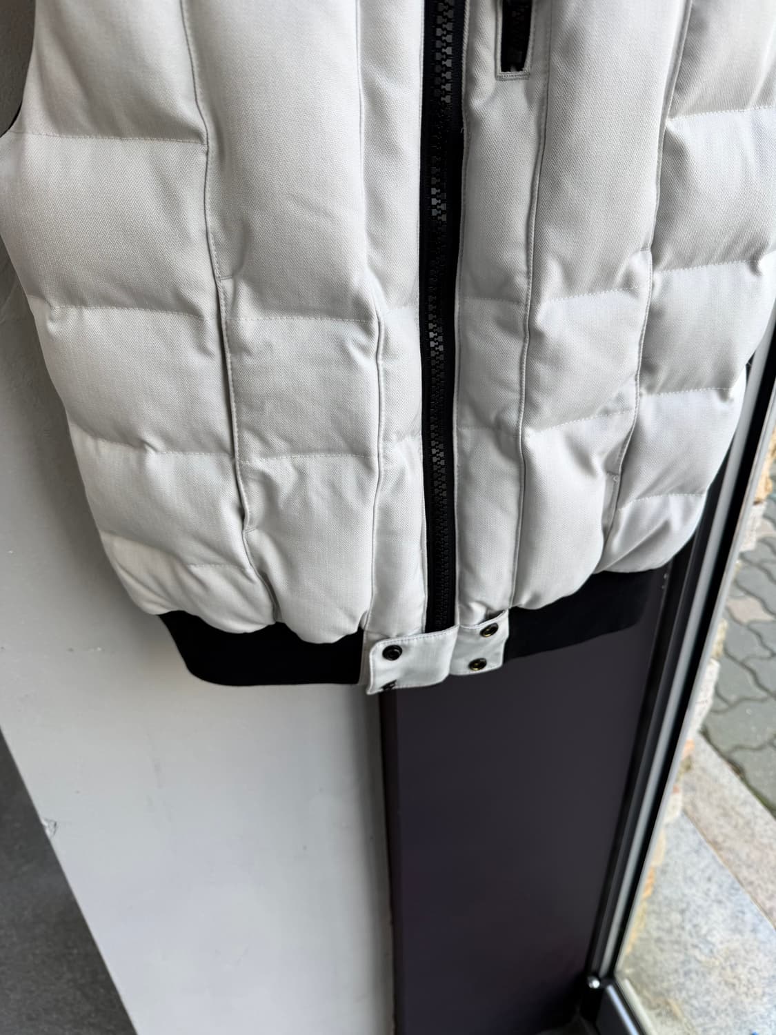 S/ 노비스 백패치 레더트리밍 조끼패딩 상품이미지4