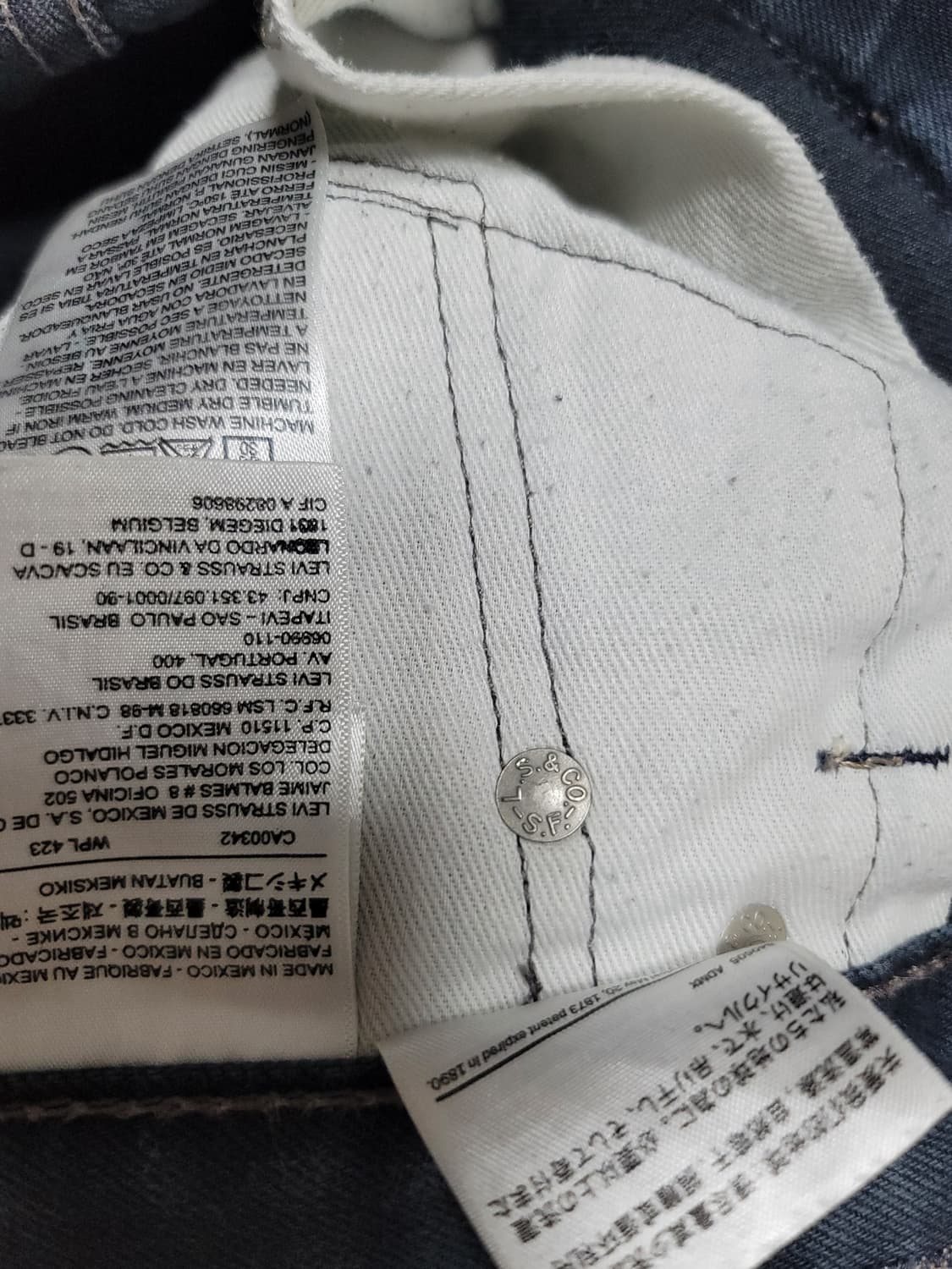 리바이스 504 데님 청바지 허리30 상태극상

허리30 
 상품이미지3