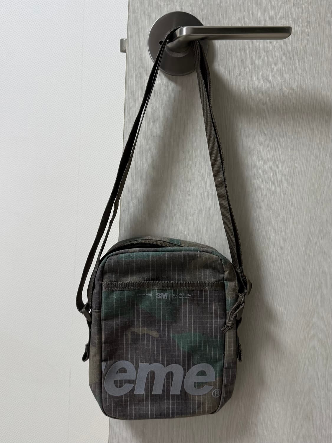 슈프림 숄더백 밀리터리 상품이미지2