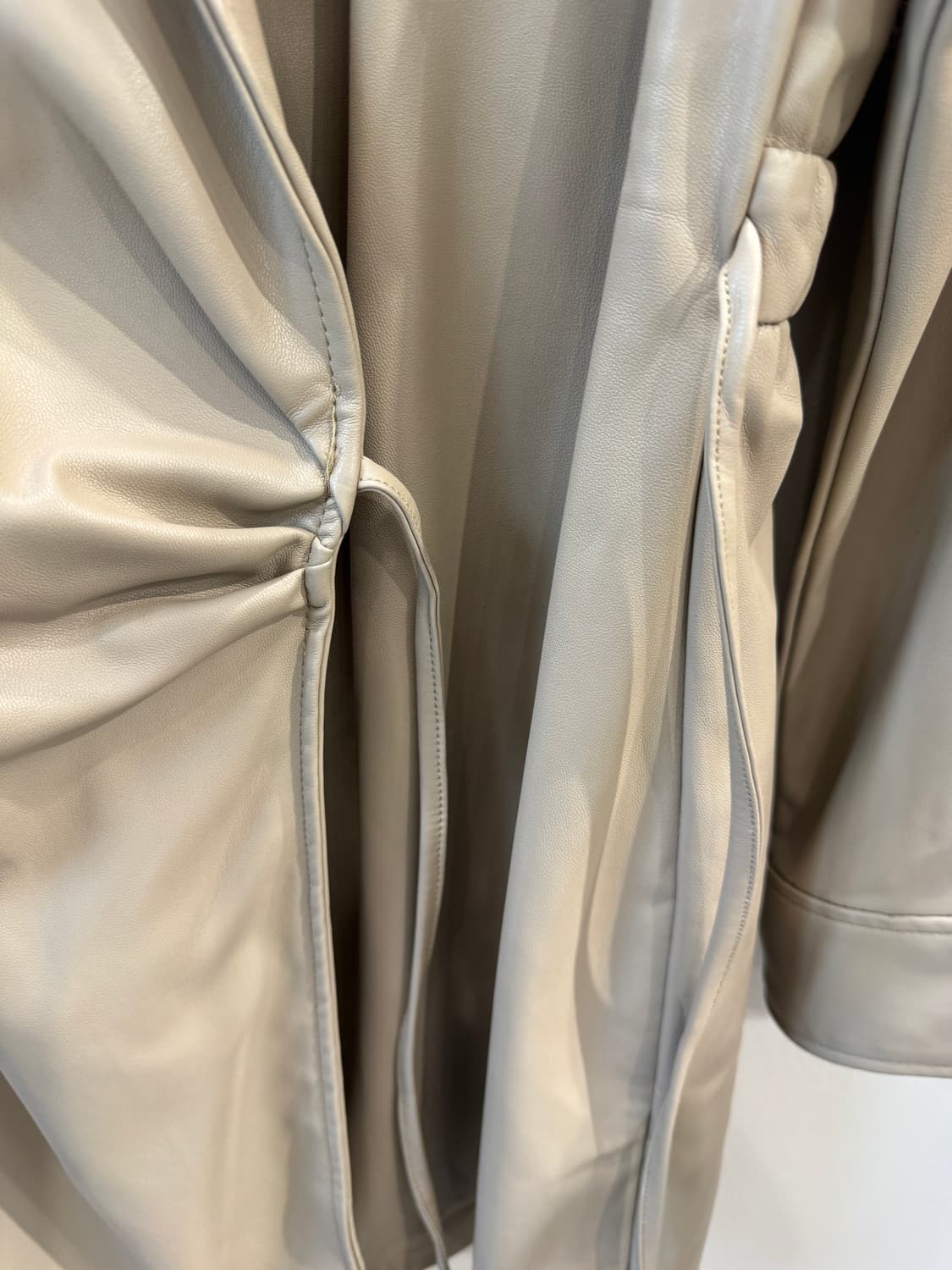 zara 페이크레더 랩 원피스 상품이미지5