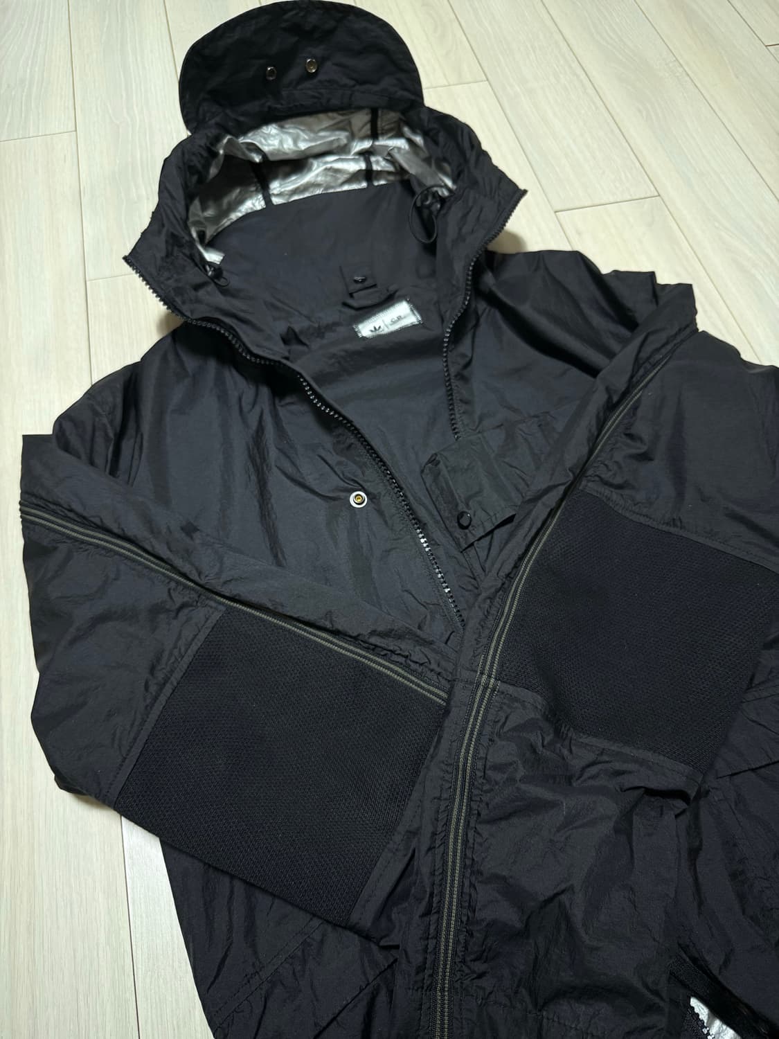 CP 컴퍼니 X 아디다스 콜라보 자켓 상품이미지5