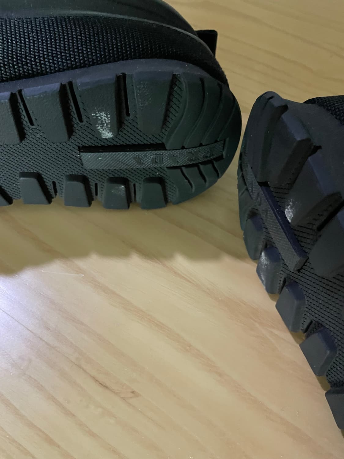 프라다 스포츠 슬립온 로퍼 상품이미지4