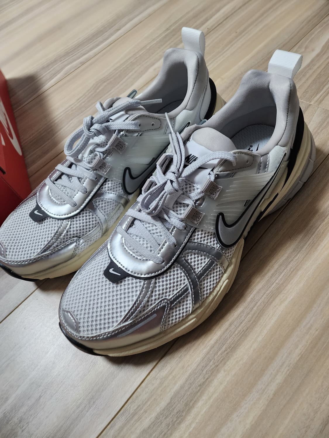 나이키v2k운동화스니커즈280사이즈 상품이미지6