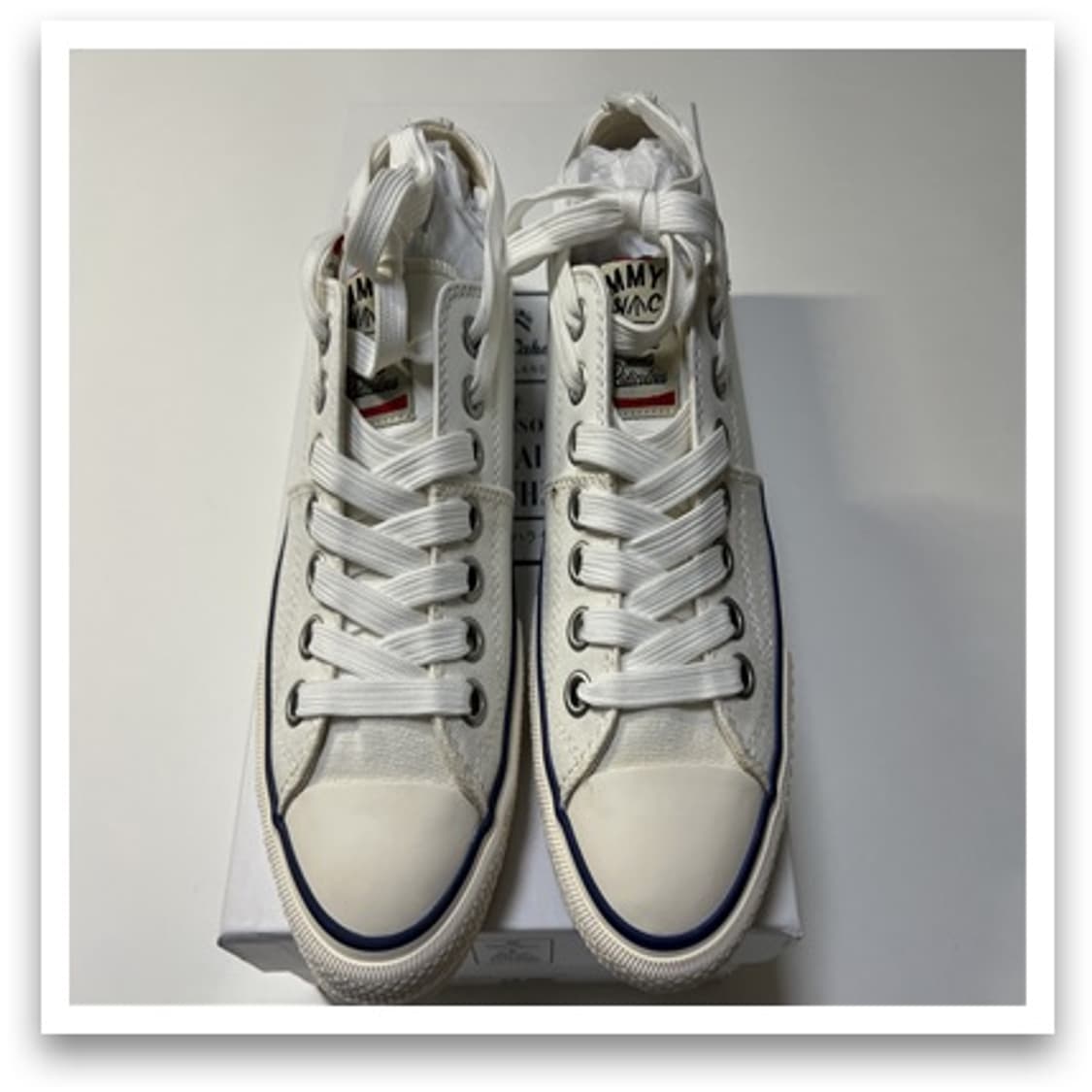 스니커즈 상품이미지2